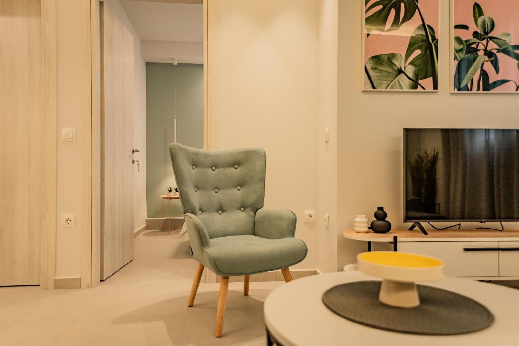 Urban Luxury Suites Thessaloniki Exterior photo