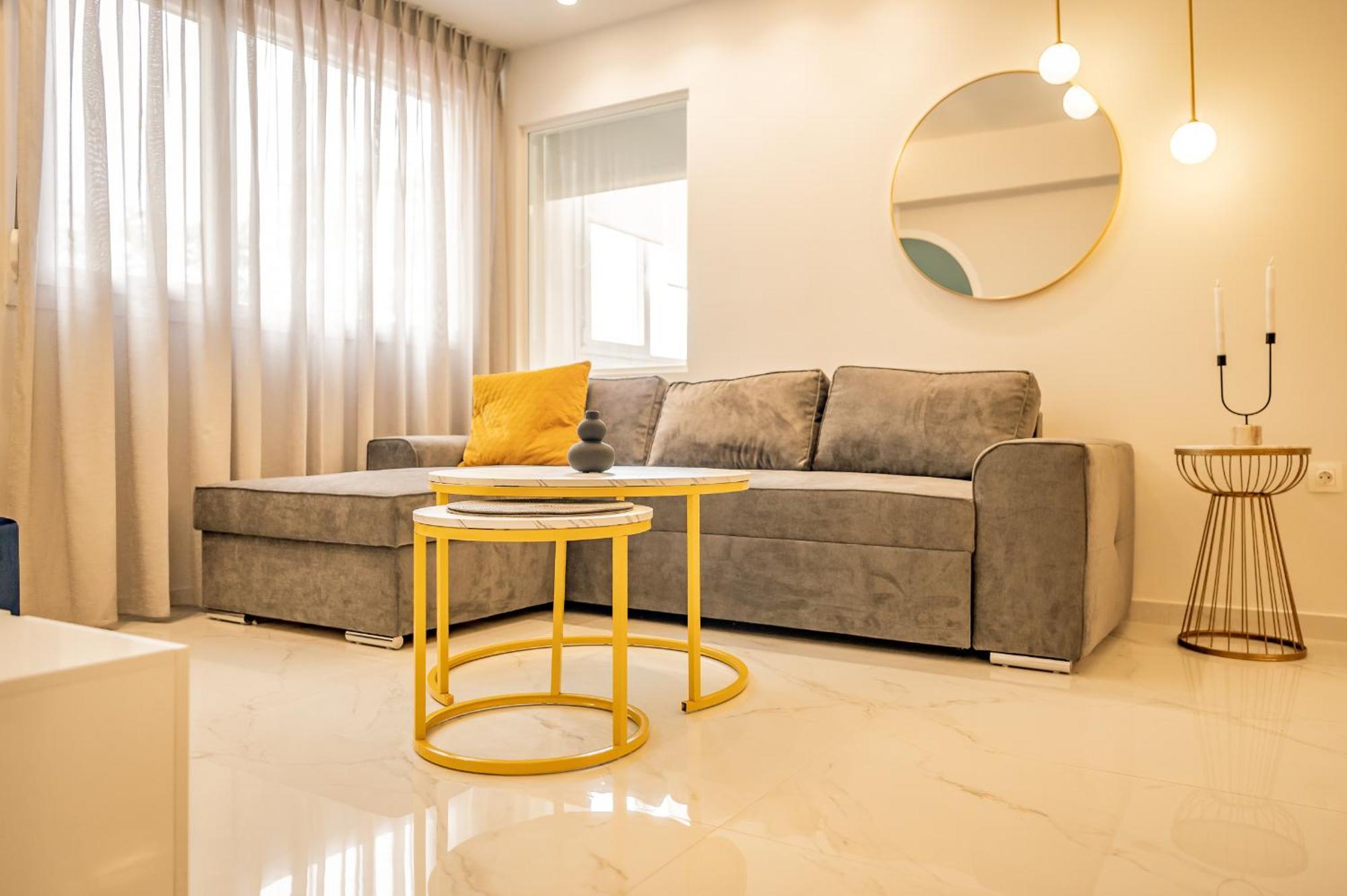 Urban Luxury Suites Thessaloniki Exterior photo